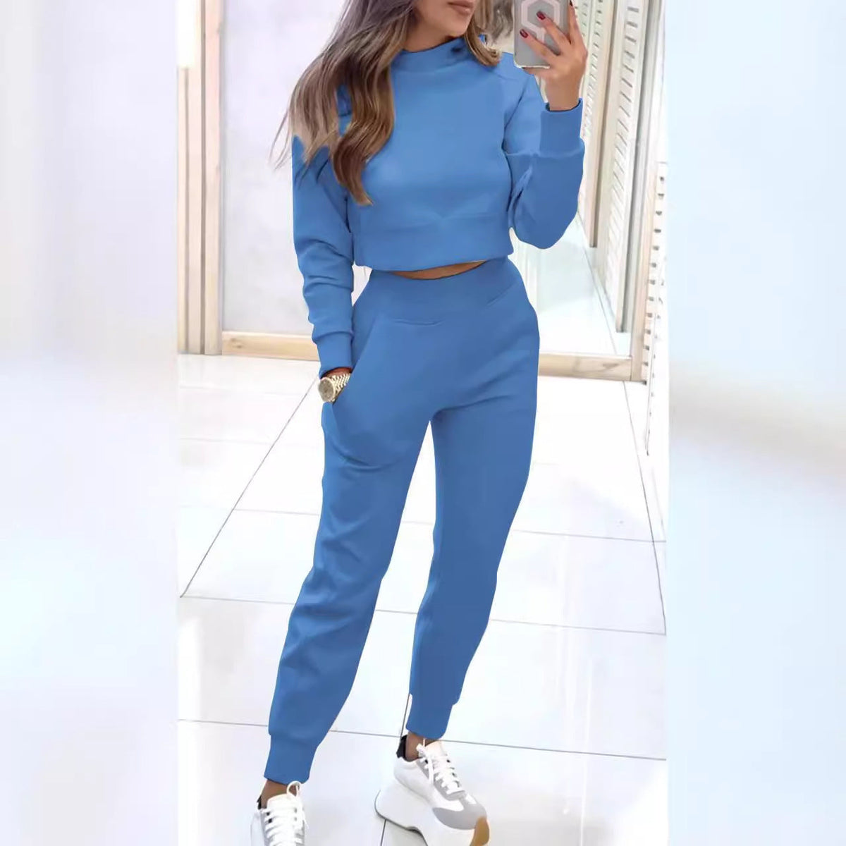 Damen Sportliches Loungewear-Set mit modischem Cropped-Oberteil und bequemen Jogginghosen ModeGeist