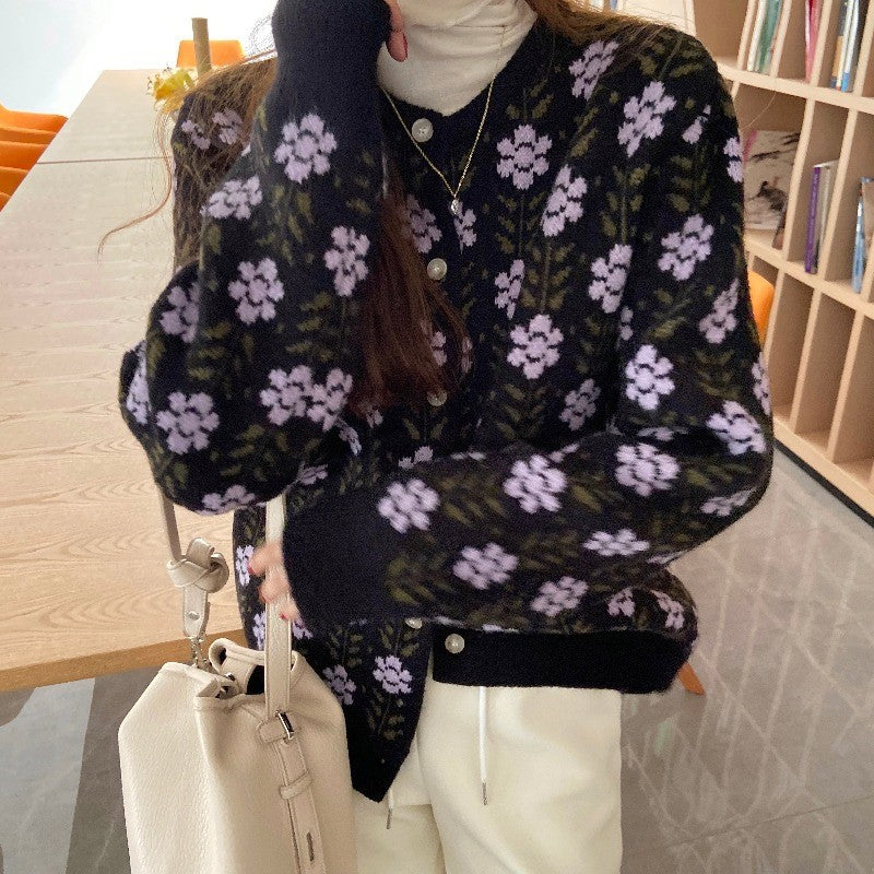 Damen Strickjacke mit floralen Muster und Knöpfen ModeGeist