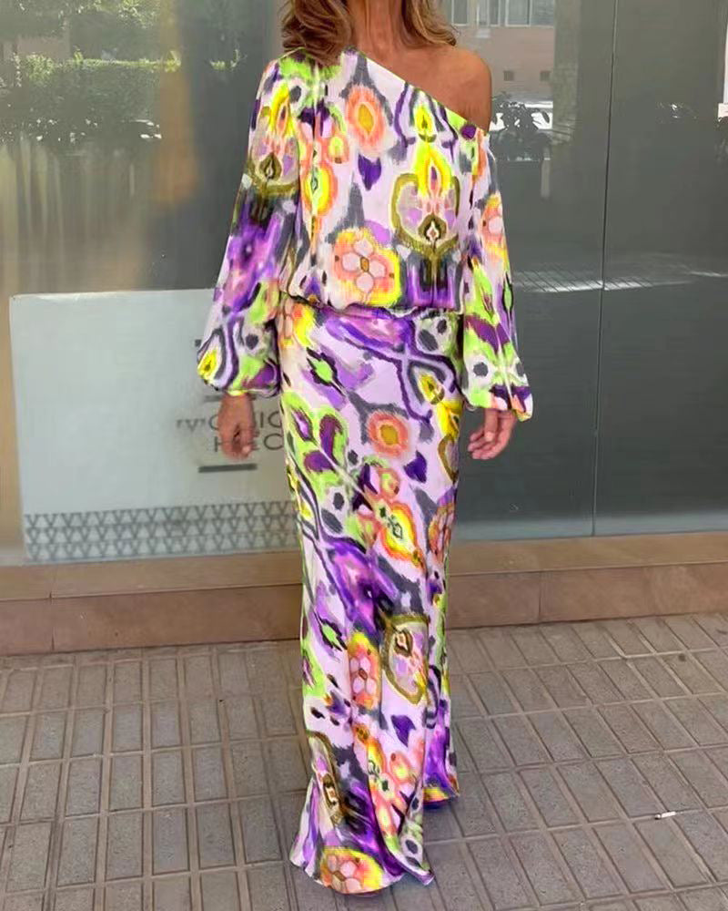 Damen Elegantes Maxikleid im grafischen Batikdesign mit Off-Shoulder-Ausschnitt und voluminösen Ärmeln ModeGeist