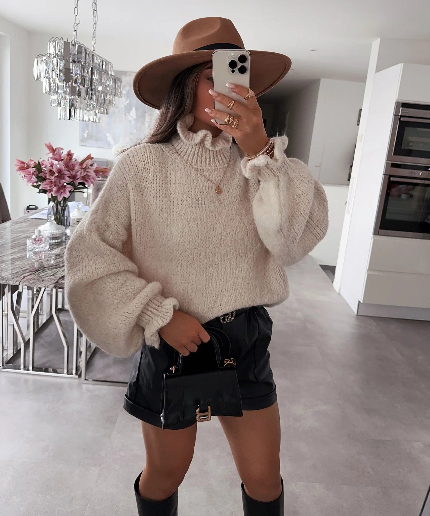 Damen kuscheliger Rollkragenpullover mit weiten Ärmeln und strukturellem Design ModeGeist