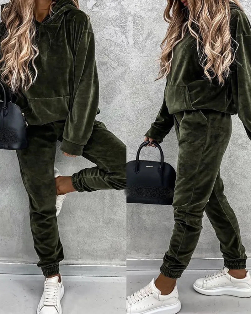 Damen kuscheliges Fleece-Set mit oversized Hoodie und bequemen Jogginghosen ModeGeist