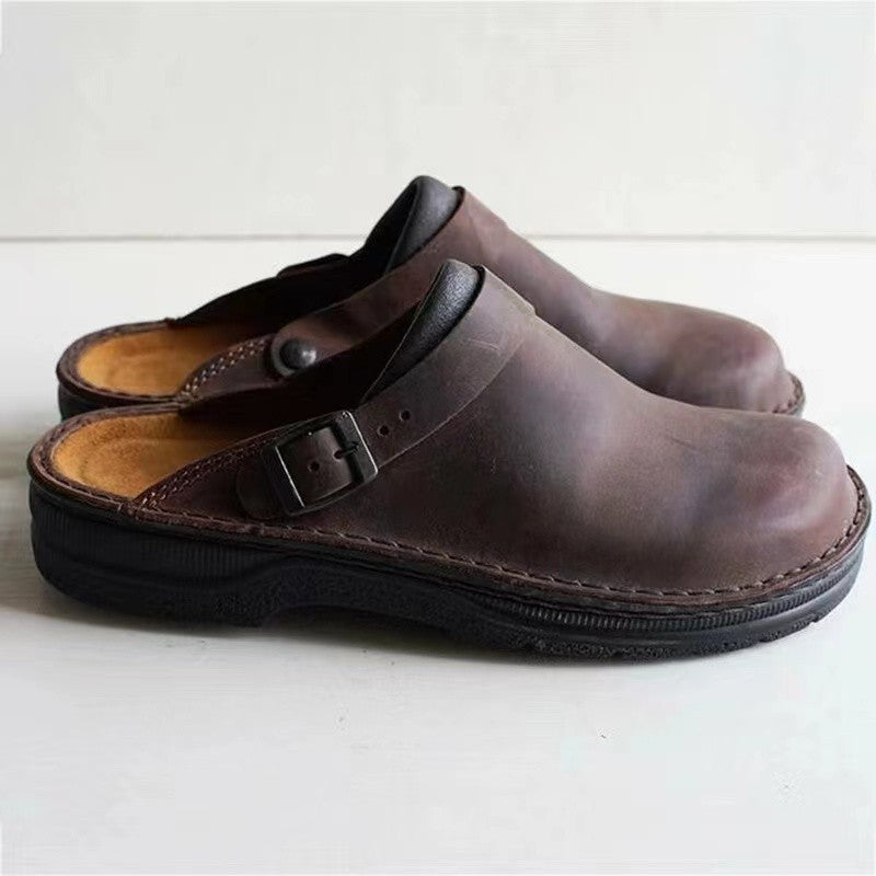 Elegante Damen-Clogs mit bequemem Riemen und ergonomischem Fußbett von MODEGEIST