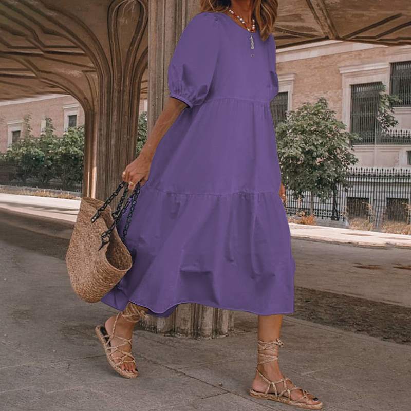 Leichtes Maxikleid für Damen mit tailliertem Schnitt und Stufenrock von MODEGEIST