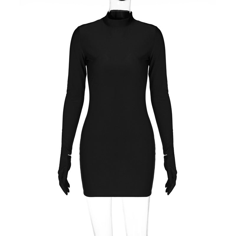 Figurbetontes Minikleid für Damen mit hochgeschlossenem Kragen und langen Ärmeln von MODEGEIST