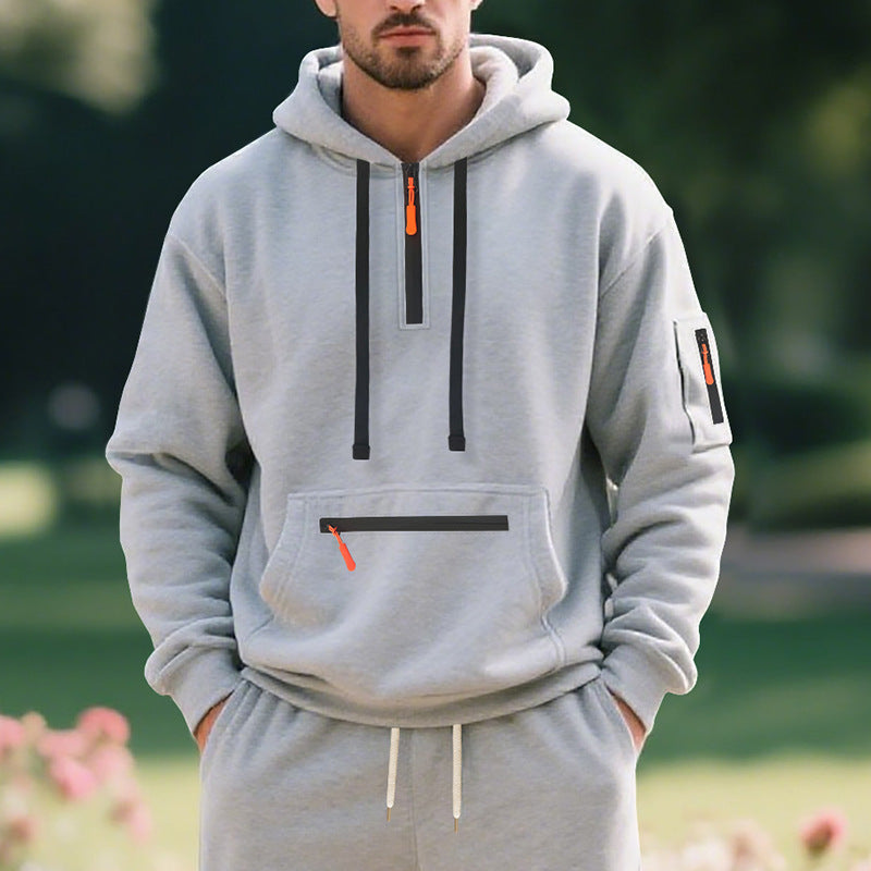 Herren sportlicher Hoodie mit funktionalem Reißverschluss ModeGeist