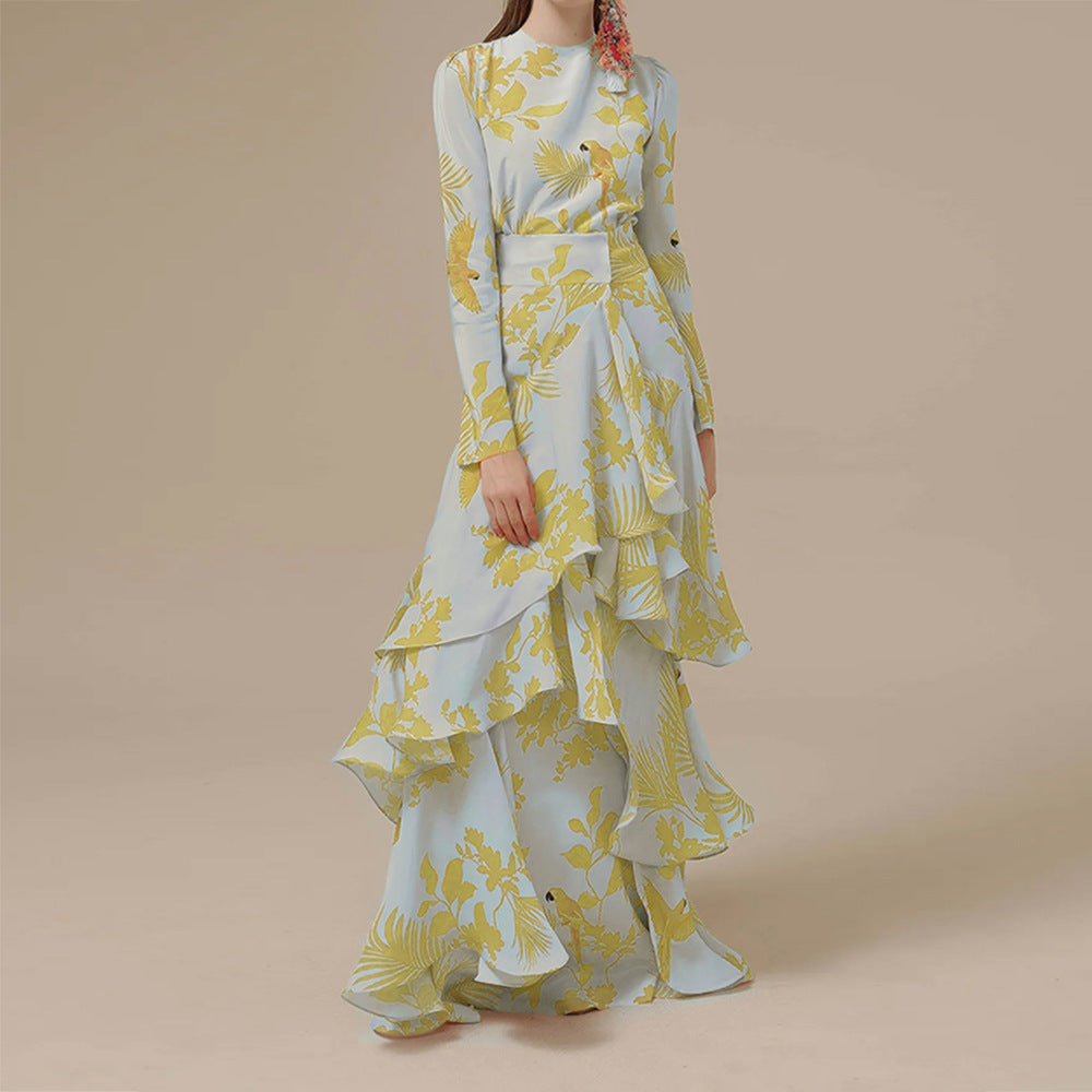 Modisches Alina Kleid mit Rüschen und Druck