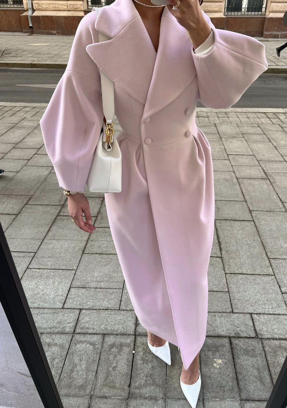 Damen eleganter Trenchcoat mit hohem Schlitz und Puffärmeln ModeGeist