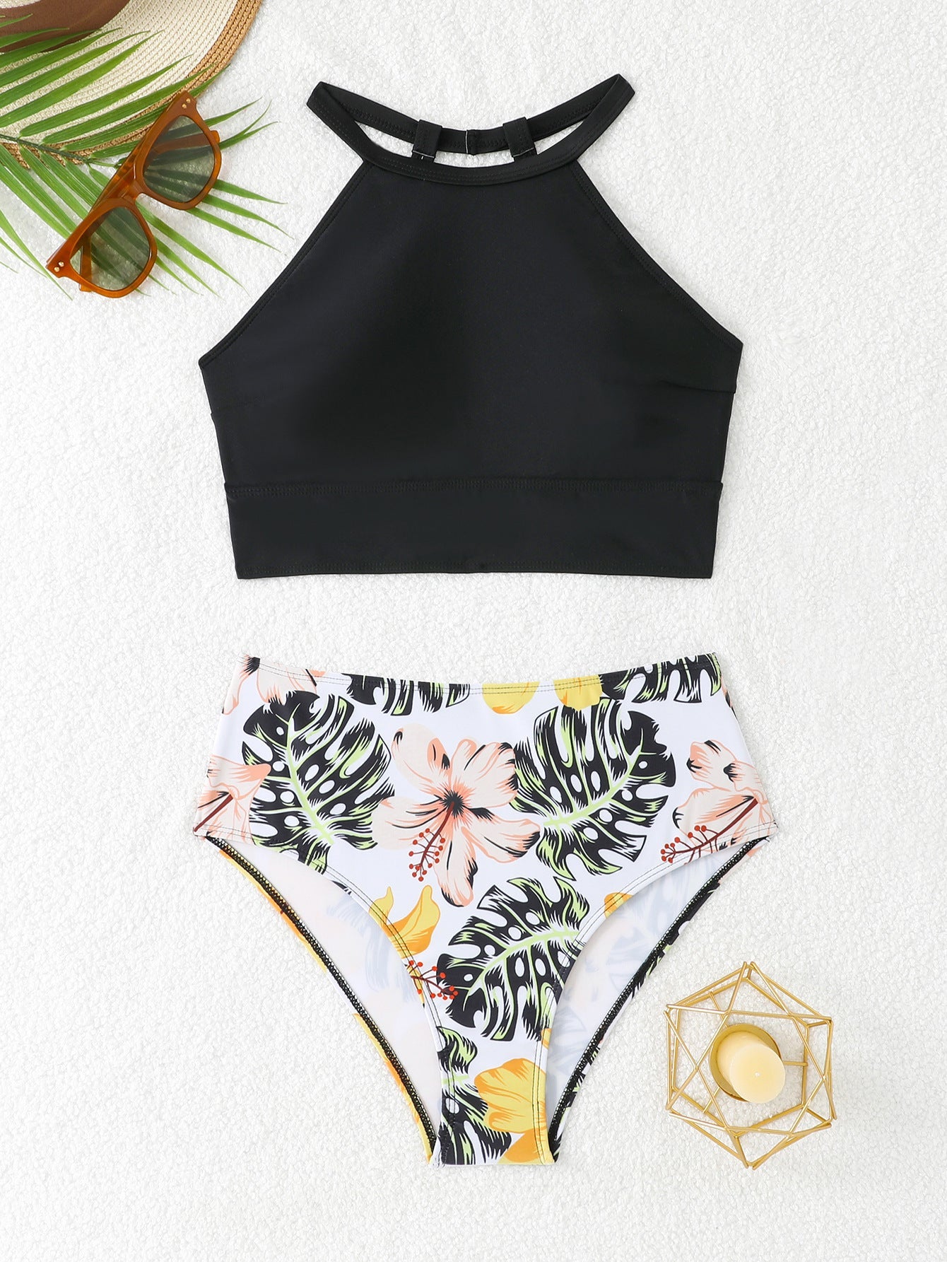 Moderner Damen Sportbikini mit hochgeschnittenem Höschen und Racerback von MODEGEIST