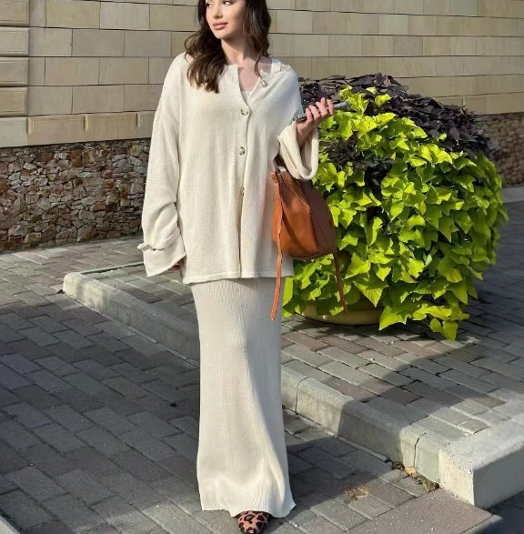 Damen Strickanzug mit elegantem Blazer und ärmellosem Maxikleid ModeGeist