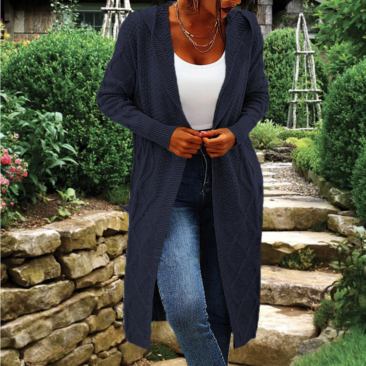 Damen Strick-Cardigan mit Kapuze und luxuriösem Zopfmuster ModeGeist