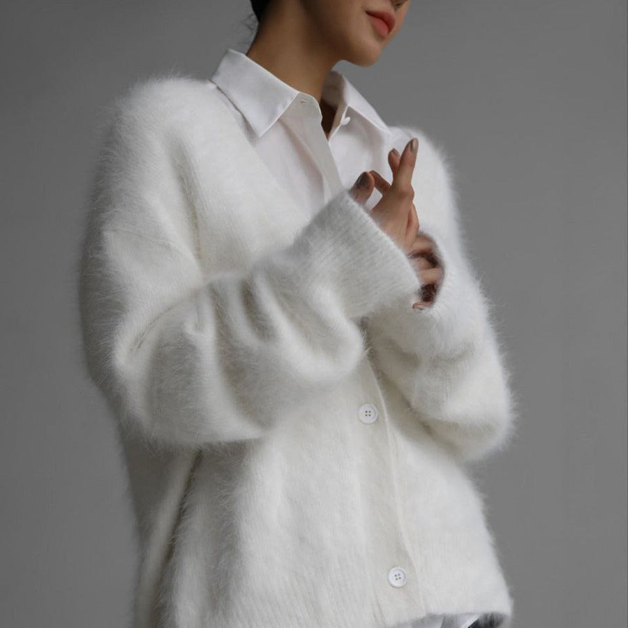 Damen weicher Strickcardigan mit luxuriösem Mohair-Anteil und lässigem Schnitt ModeGeist