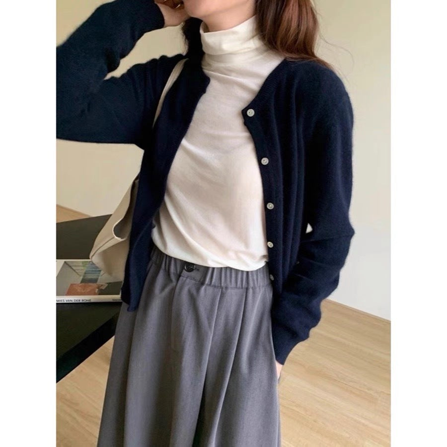 Damen feine Strickjacke mit Knopfleiste und weichem Material ModeGeist