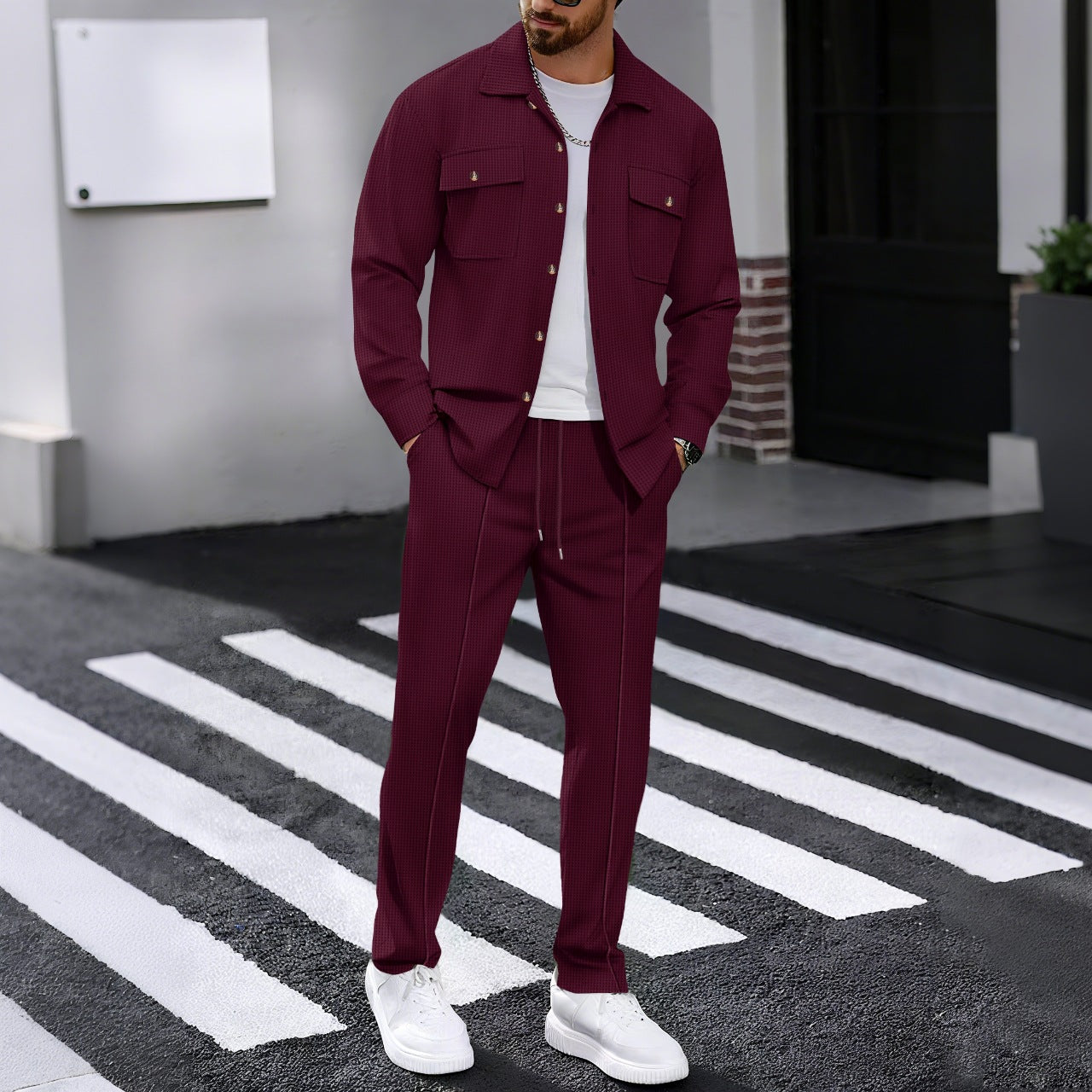 Herren modisches Freizeit-Set mit strukturierter Jacke und bequemen Hosen ModeGeist