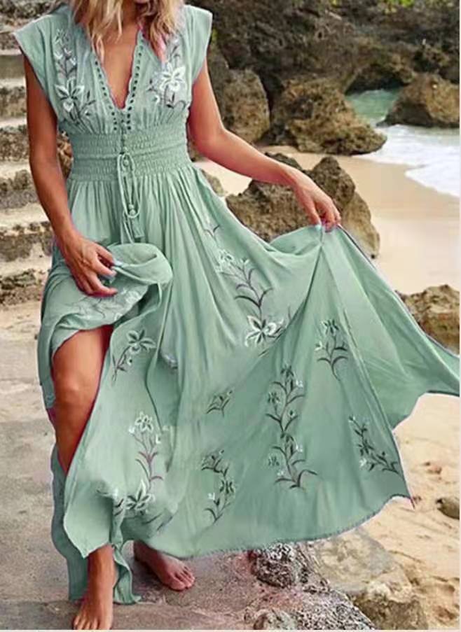 Langes Damenkleid mit Blumenmuster und dehnbarem Bund von MODEGEIST