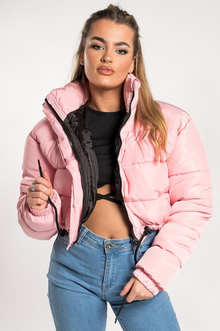 Damen stylische, kurz geschnittene Steppjacke ModeGeist