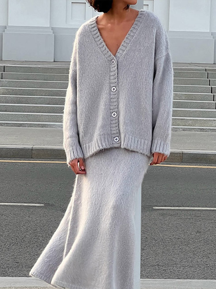 Damen kuschelige Strickjacke und Wadenlanger Rock Set ModeGeist