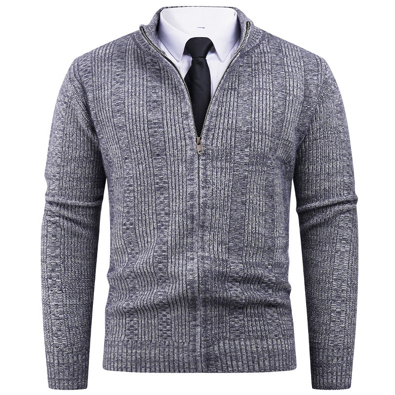 Herren Strickjacke mit modernem Reißverschluss und Zopfmuster ModeGeist