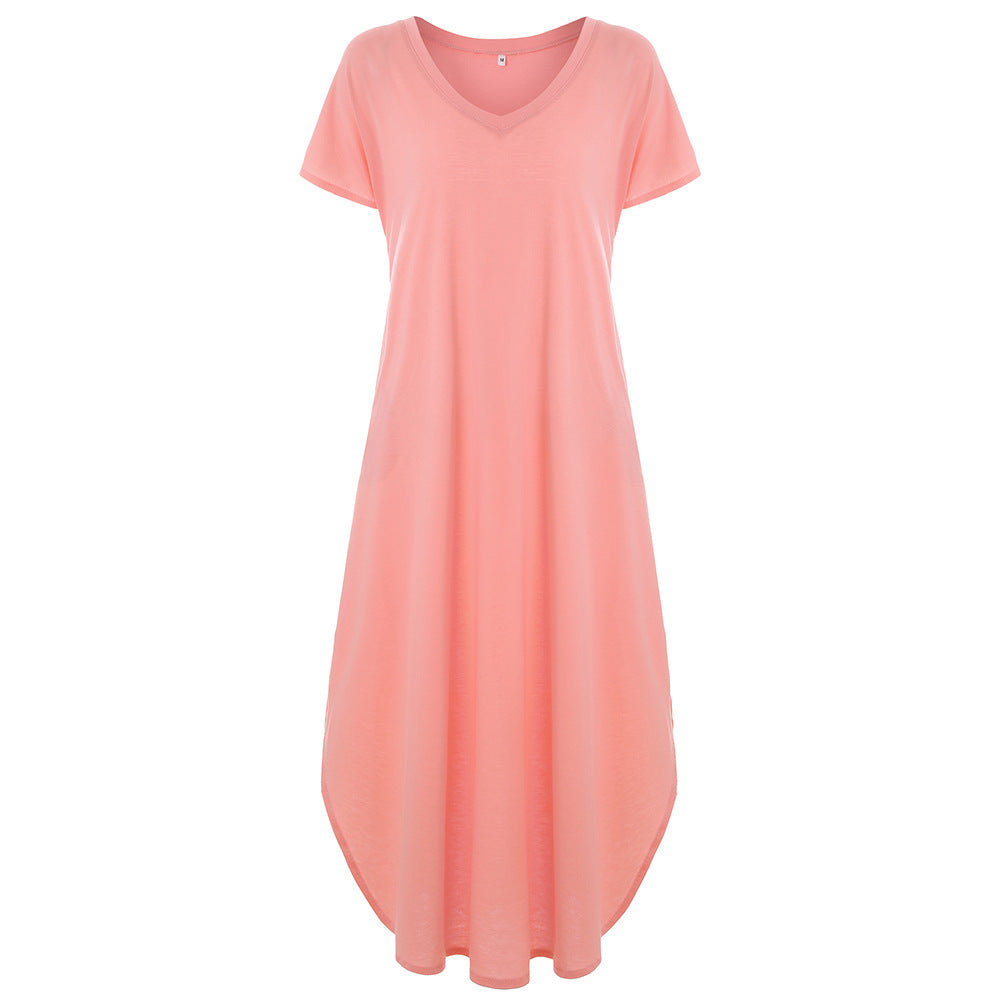 Elegantes Maxikleid für Damen mit fließendem Schnitt und offenem Rücken von MODEGEIST