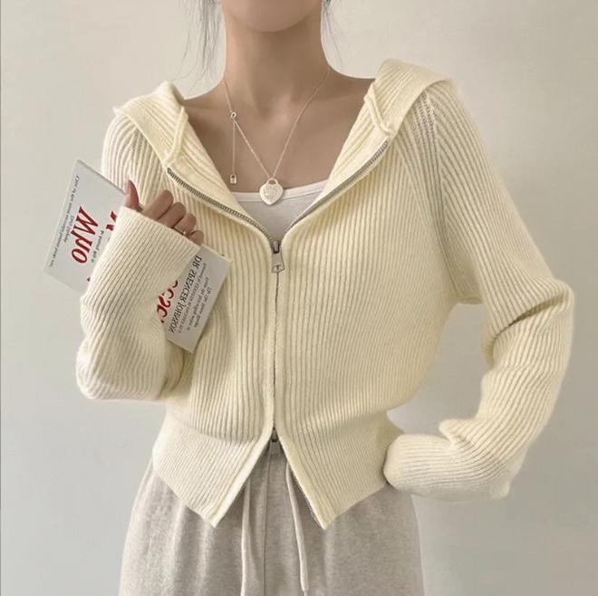 Damen lässige Strickjacke mit Kapuze und Reißverschluss ModeGeist