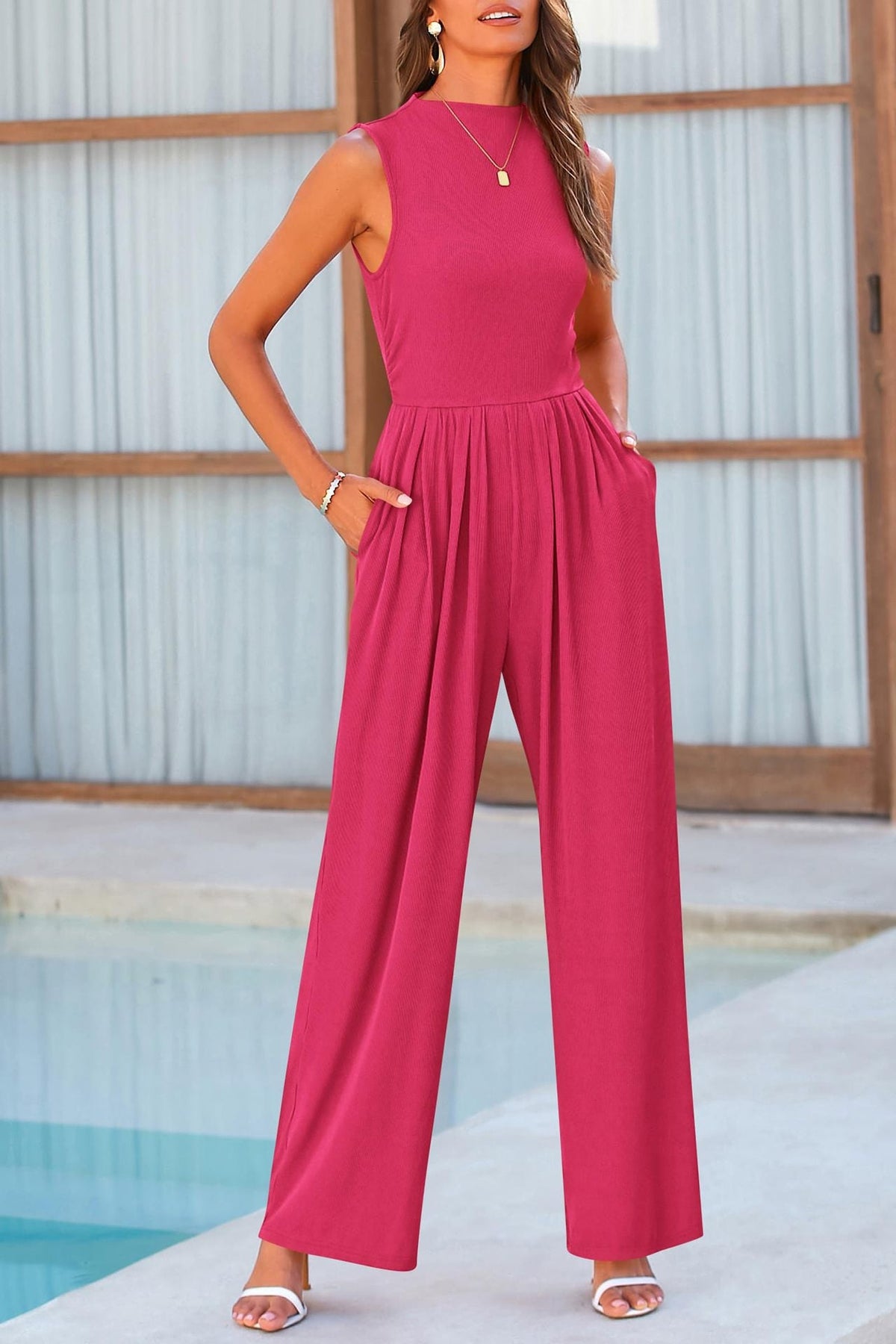 Eleganter Damen Jumpsuit mit weiten Beinen und Taschen - MODEGEIST