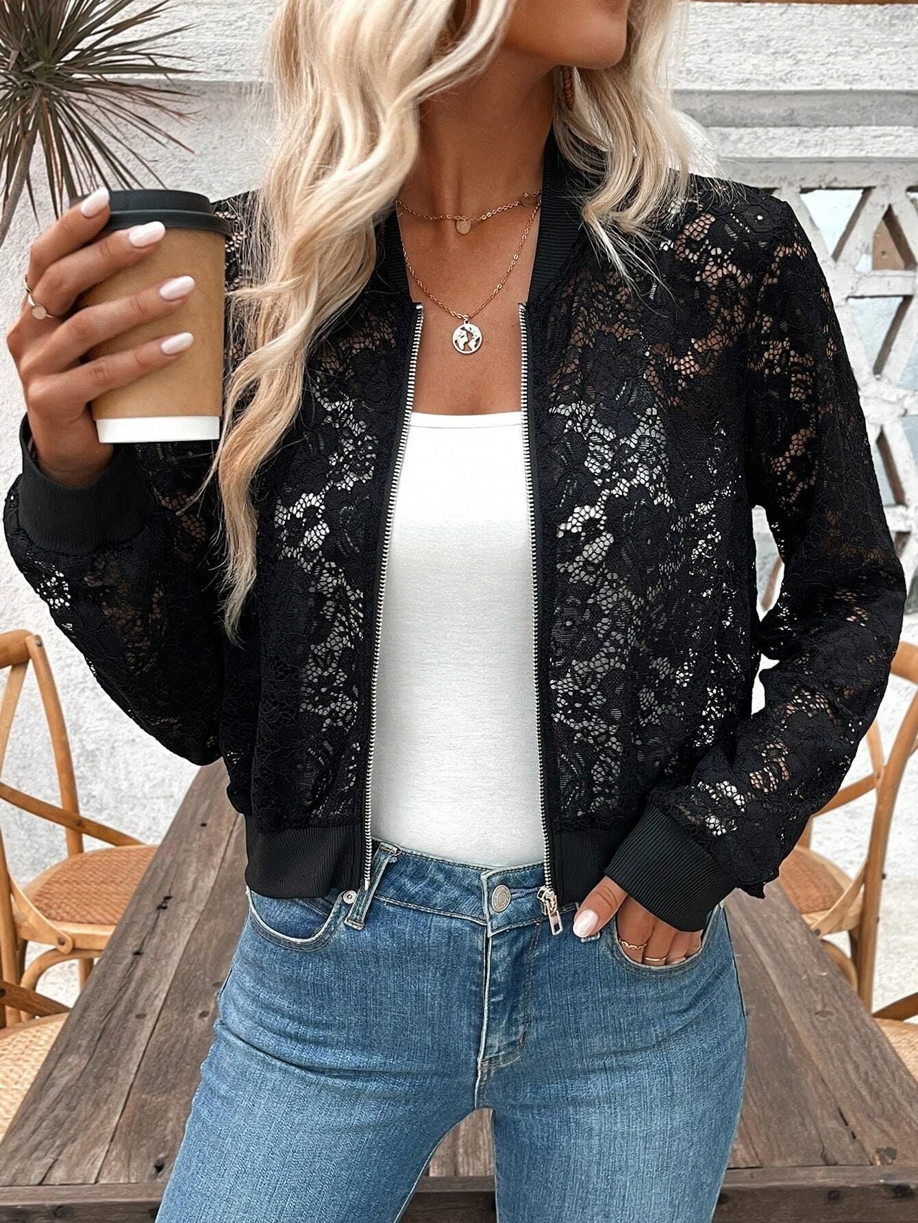 Damen Spitzenoptik Bomberjacke ModeGeist