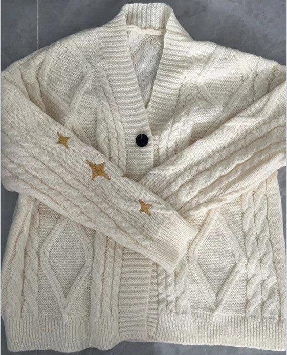 Damen Grob gestrickte Cardigan mit dekorativen Sternen ModeGeist