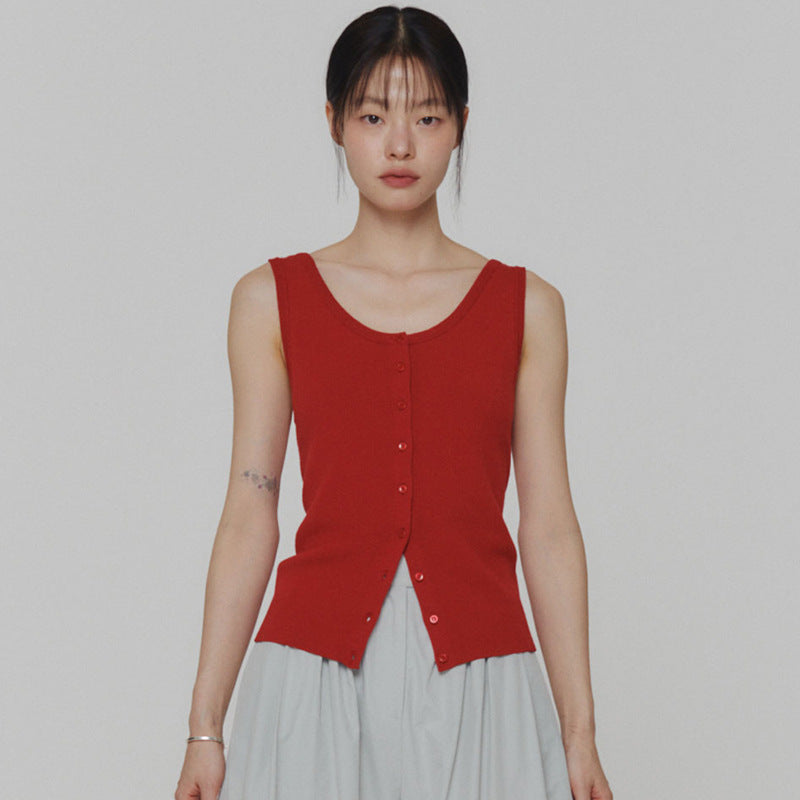 Tailliertes Damen-Stricktop mit Knopfleiste von MODEGEIST