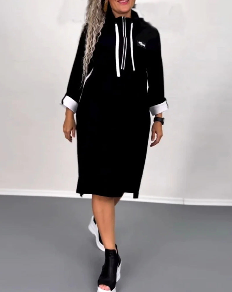 Modisches Damen Hoodie-Kleid mit Seitentaschen und hohem Kragen
