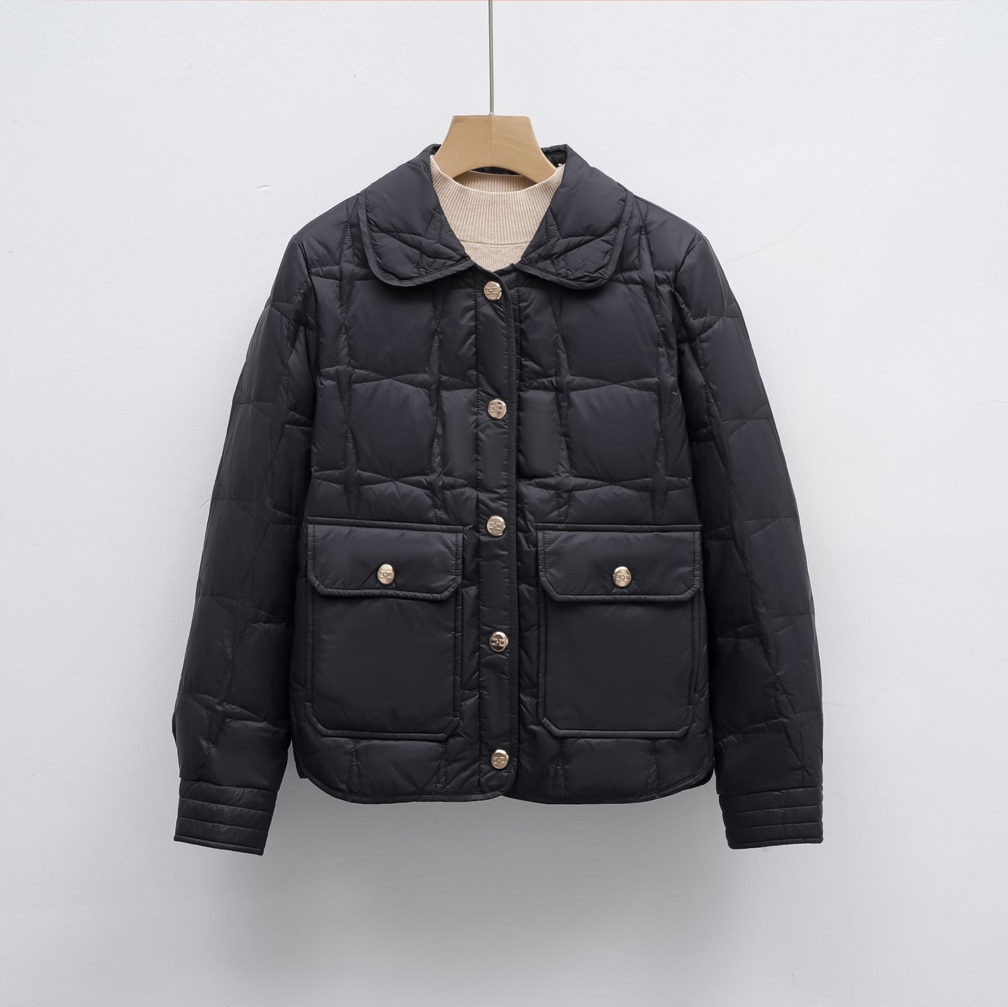 Damen modische gesteppte Jacke mit Taschen und Knopfverschluss ModeGeist
