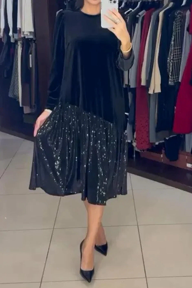Elegantes Damen Freizeitkleid mit Paillettenrock und weichem Oberteil von MODEGEIST