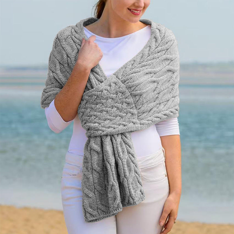 Damen Strickschal mit modernem Zopfmuster und vielseitigem Tragekomfort ModeGeist