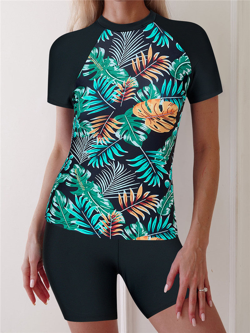 Kurzärmliges Damen Rashguard-Set mit Blumenmuster von MODEGEIST