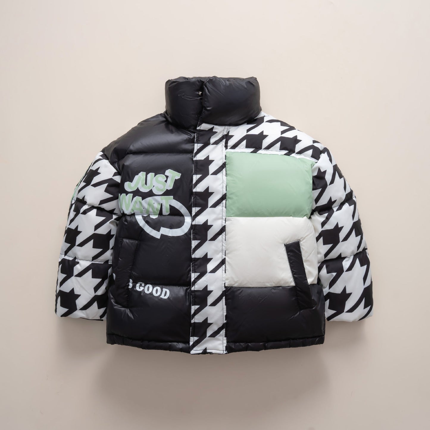 Damen Übergroße Steppjacke mit trendigem Patchwork-Design ModeGeist