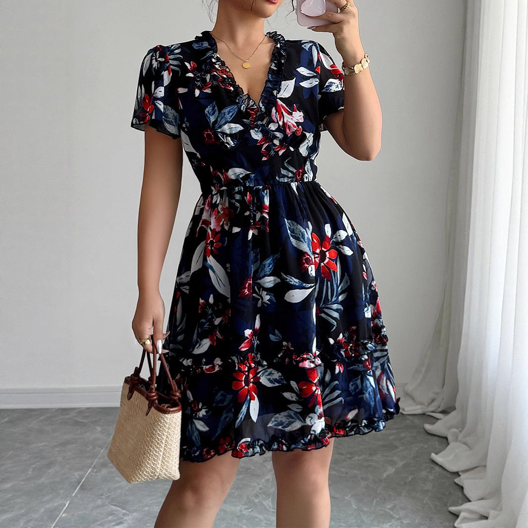 Modisches Blumenkleid für Damen im Sommer