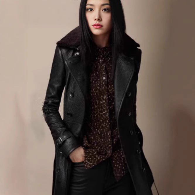 Damen edler Trenchcoat mit verschließbarem Kragen und raffinierten Details ModeGeist