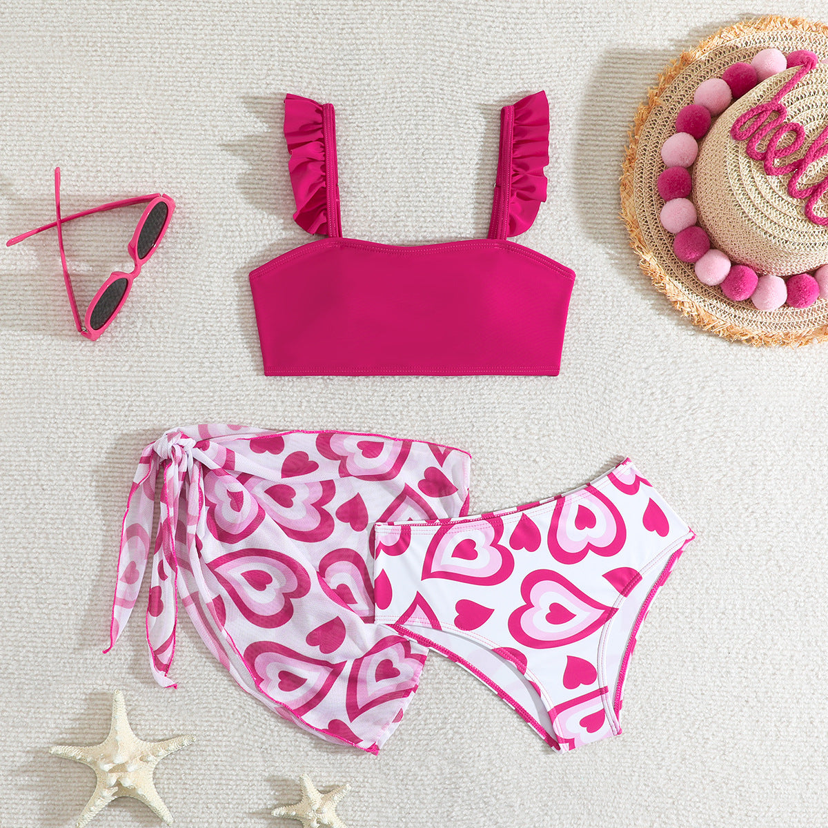 Bikini-Set für Damen mit herzlichem Muster und Rüschen im modernen Stil