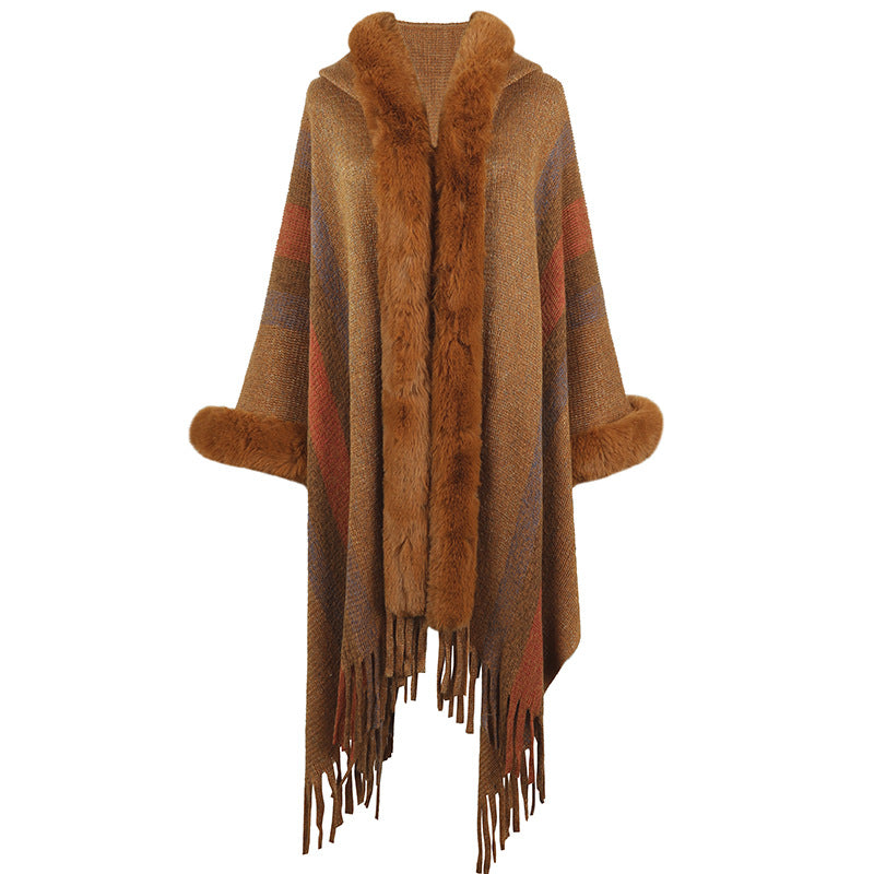 Damen modischer Poncho mit luxuriösem Kunstfellkragen und Fransen ModeGeist