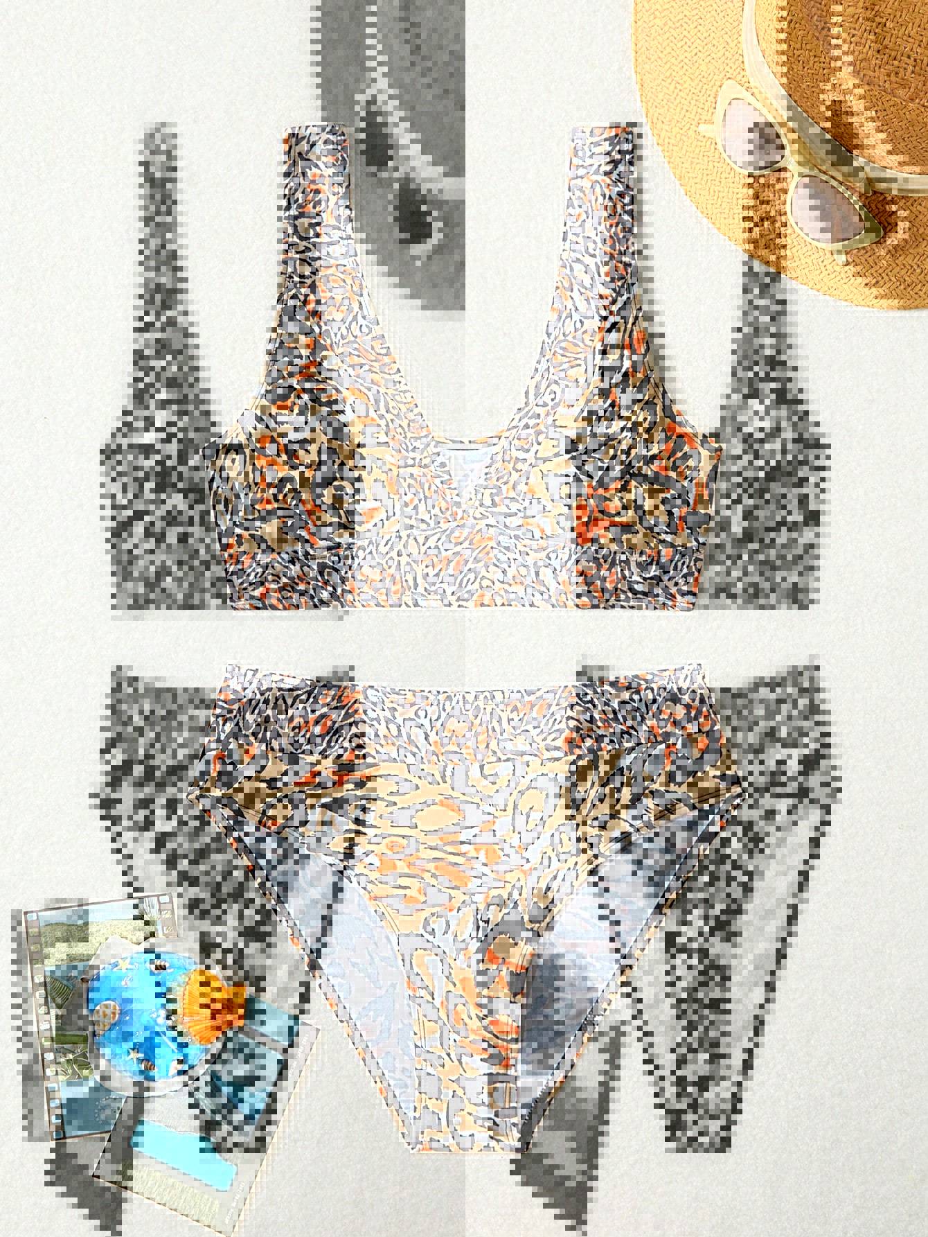 Moderner Damen Bikini mit Leo-Print und bequemem Schnitt von MODEGEIST