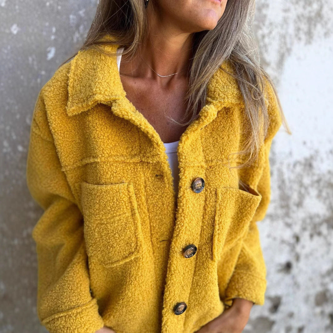 Trendige Damen Fleecejacke mit Brusttaschen und Knopfblende von MODEGEIST