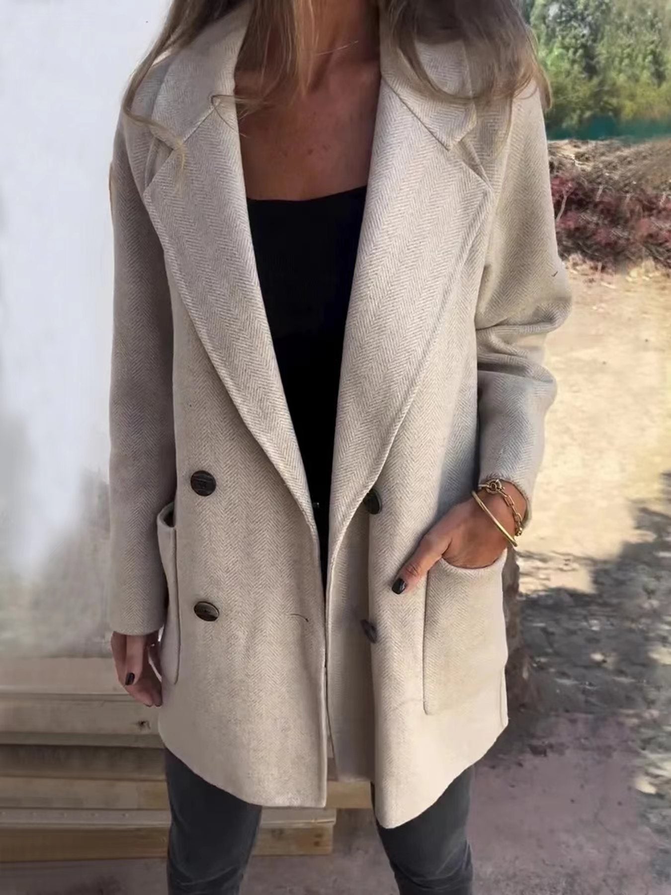 ModeGeist | Übercoat - Tailored Fit - Wollmischung - Doppelreiher - Reverskragen - Fischgradmuster