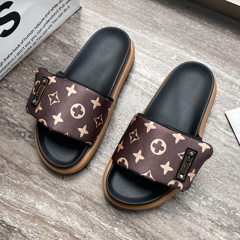 Komfortable Damen-Sandalen mit breitem Riemen und weicher Dämpfung, modisch von MODEGEIST
