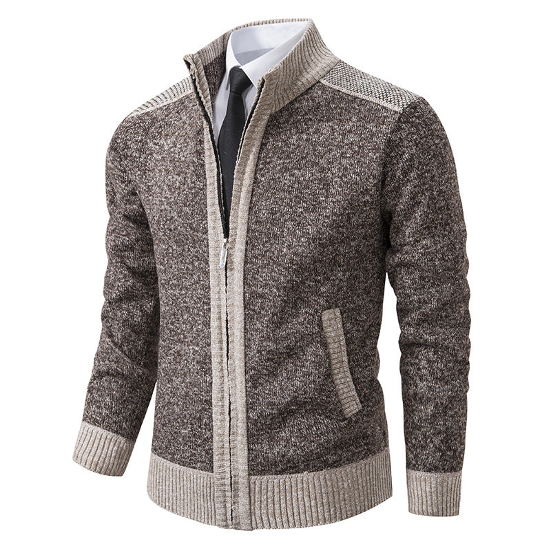 Herren gesteppte Strickjacke mit hohem Kragen und praktischen Taschen ModeGeist