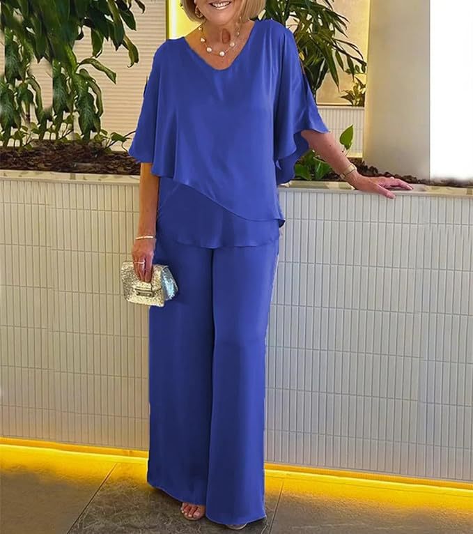 Eleganter und bequemer Damenanzug von MODEGEIST