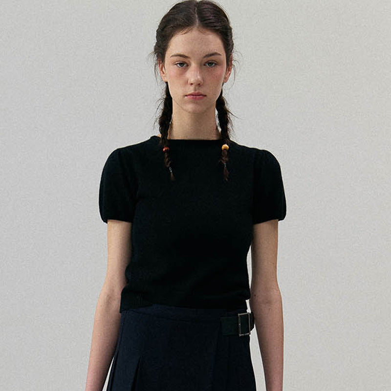 Elegantes Damen-Stricktop mit Puffärmeln und Rundhals-Ausschnitt von MODEGEIST