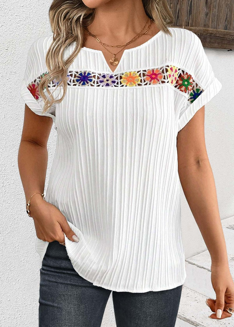 Modisches Damen-Oberteil mit buntem Stickerei-Design