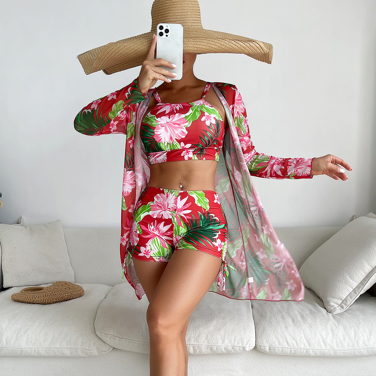 Modischer Damen Badeanzug mit Blumenmuster und durchsichtiger Strandjacke