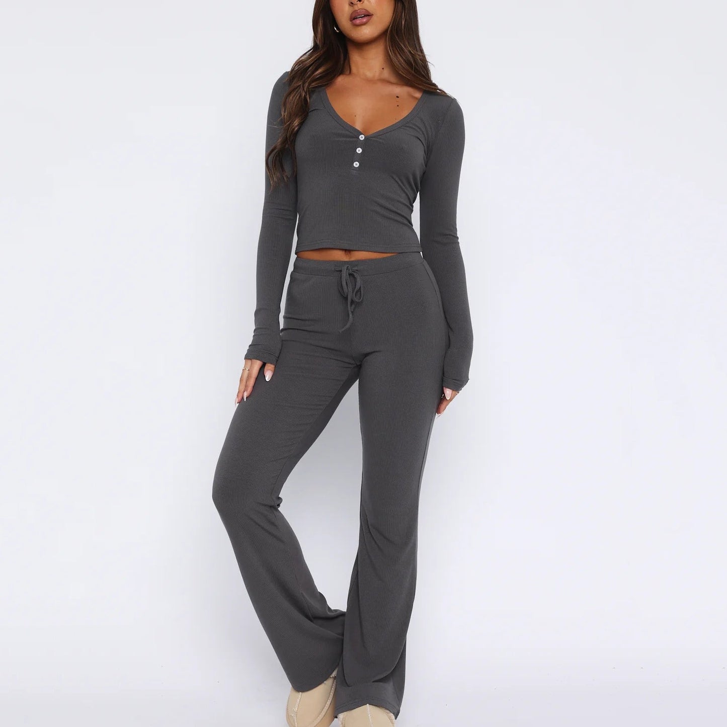 Damen gemütliches Lounge-Set mit langem Oberteil und flared Hose ModeGeist