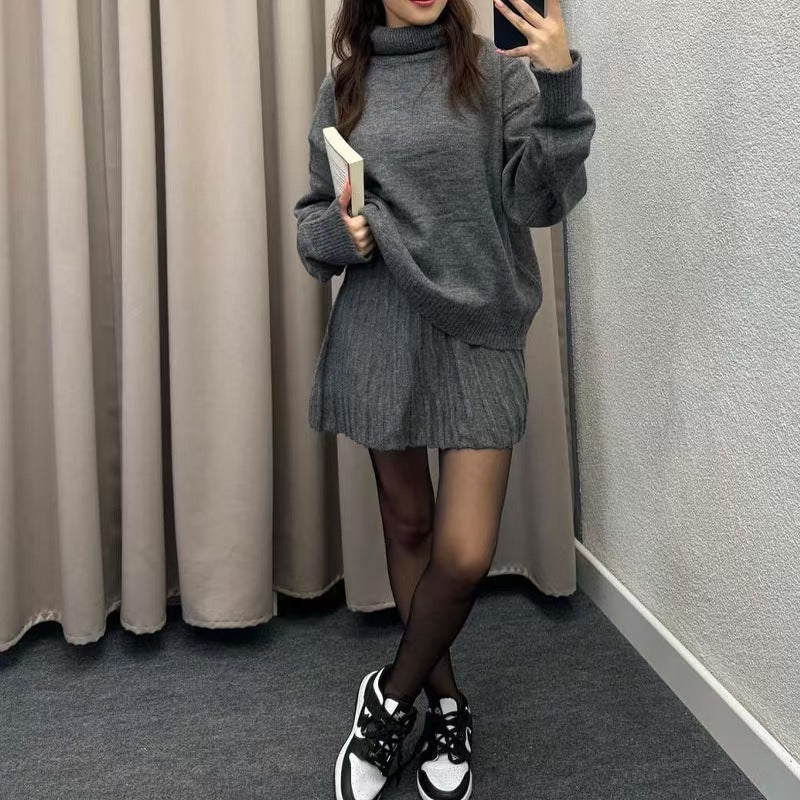 Damen Elegantes Strickensemble mit Rollkragen und fließendem Rock ModeGeist