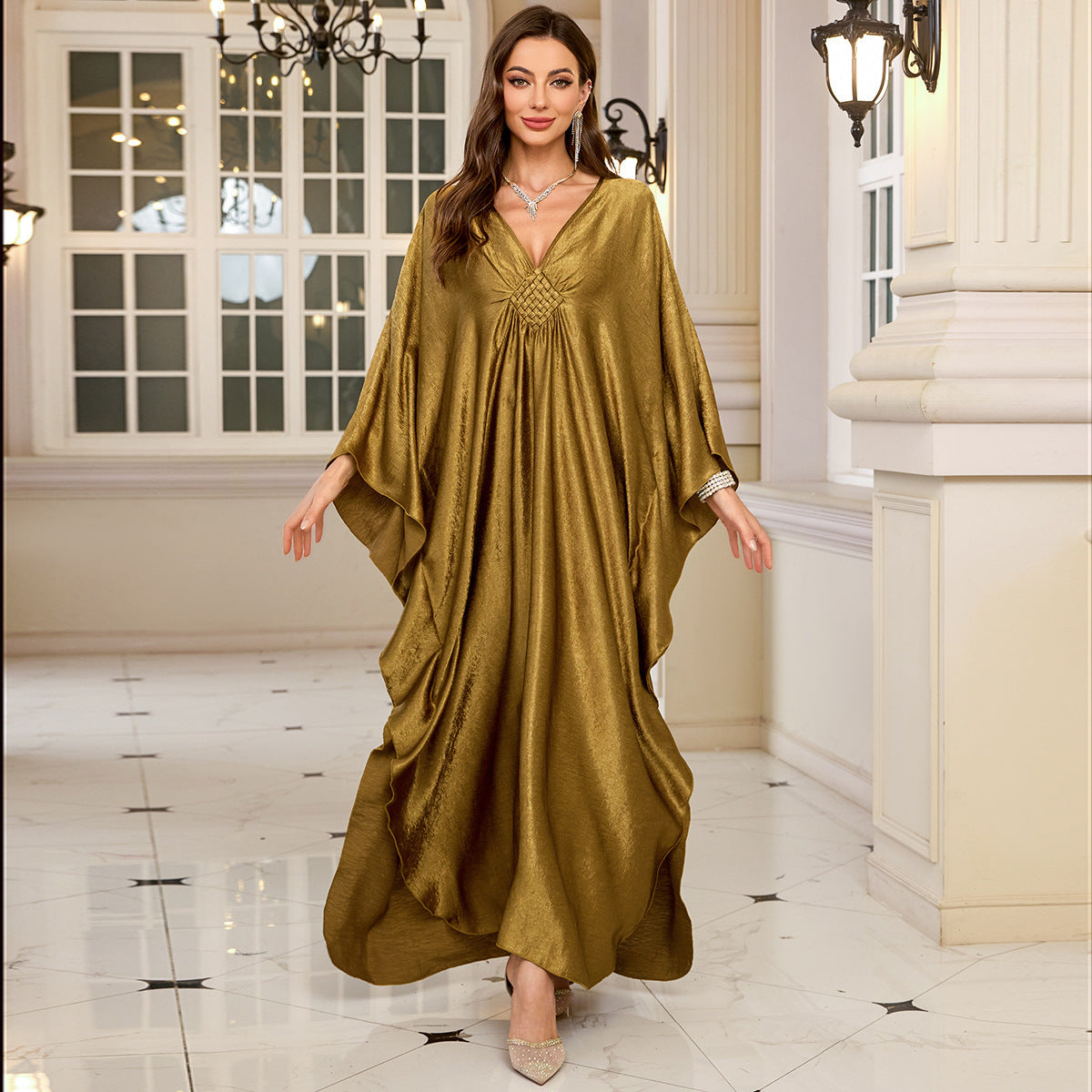 Elegante Damen-Kaftanrobe mit V-Ausschnitt und fließenden Ärmeln – luxuriös von MODEGEIST
 - MODEGEIST