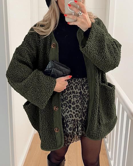 Damen kuschelige Teddyjacke mit farblich abgestimmtem Kragen ModeGeist